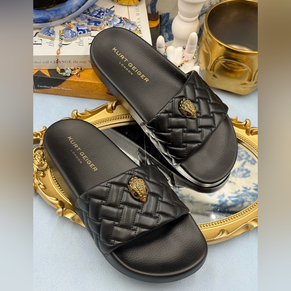 🆕 KURT GEIGER LONDON 🧿 NWOB Meena Eagle Slide, Quilted Black - Picture 7 of 11